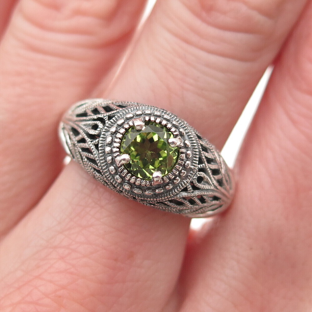 CNA Pranda 925 Sterling Silver Vintage Real Peridot Floral Oxidized Ring Size 10